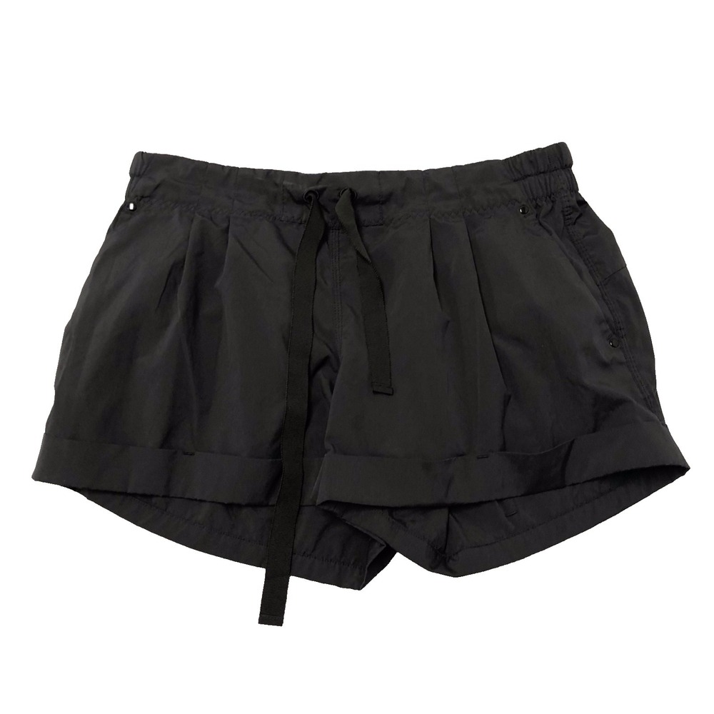 Lululemon Cuffed Pleated Shorts Womens 12 Black Mid Rise Activewear Drawstring